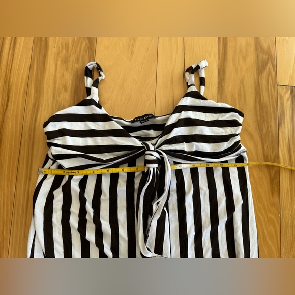 bebe Stripe Tank Size M - Picture 3 of 7